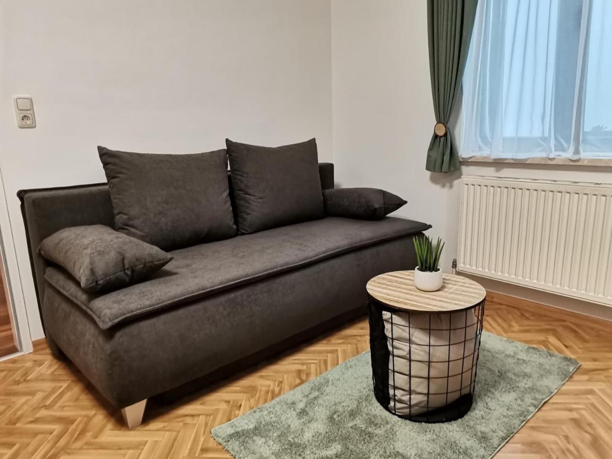 Appartment Weinbau Muellner Neusiedl am See Esterno foto